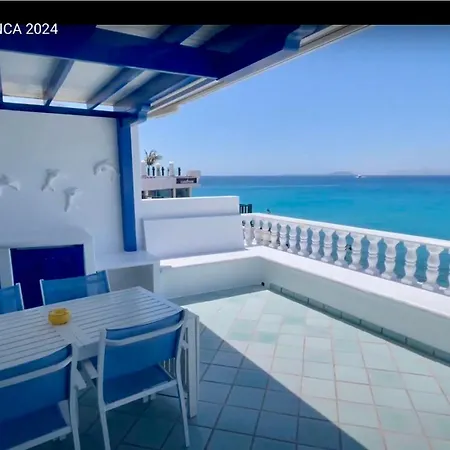 La Paloma Blanca - The White Dove Appartement *