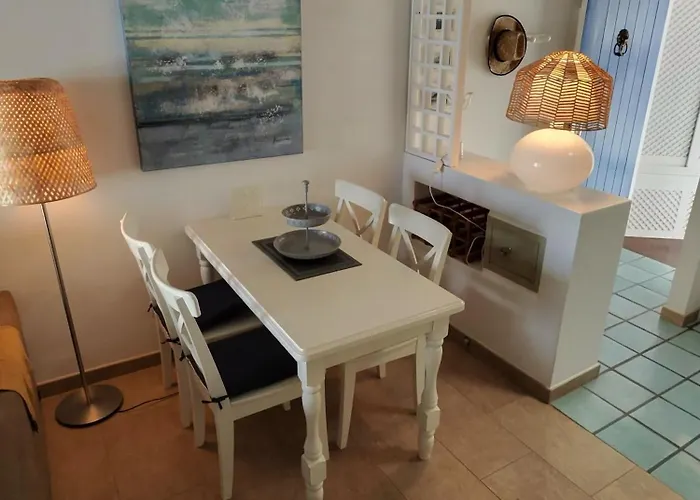 La Paloma Blanca - The White Dove Appartement *