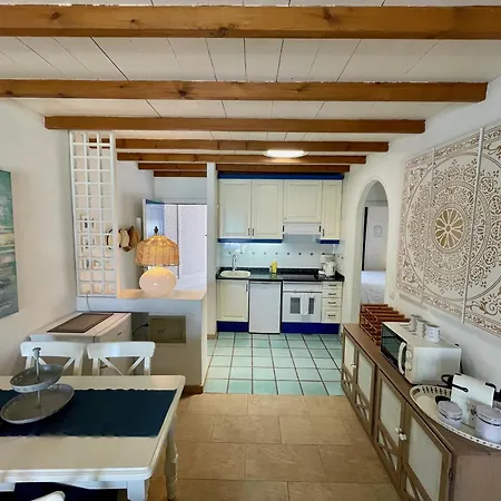 Apartment La Paloma Blanca The White Dove *
